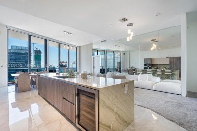 Comprar apartamento en SLS Lux Brickell 5702