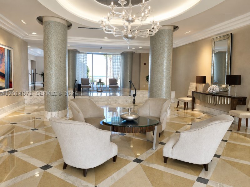 Alquiler de apartamento en The Collins Condo 614