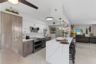 Mystic Pointe 300 Apt #306