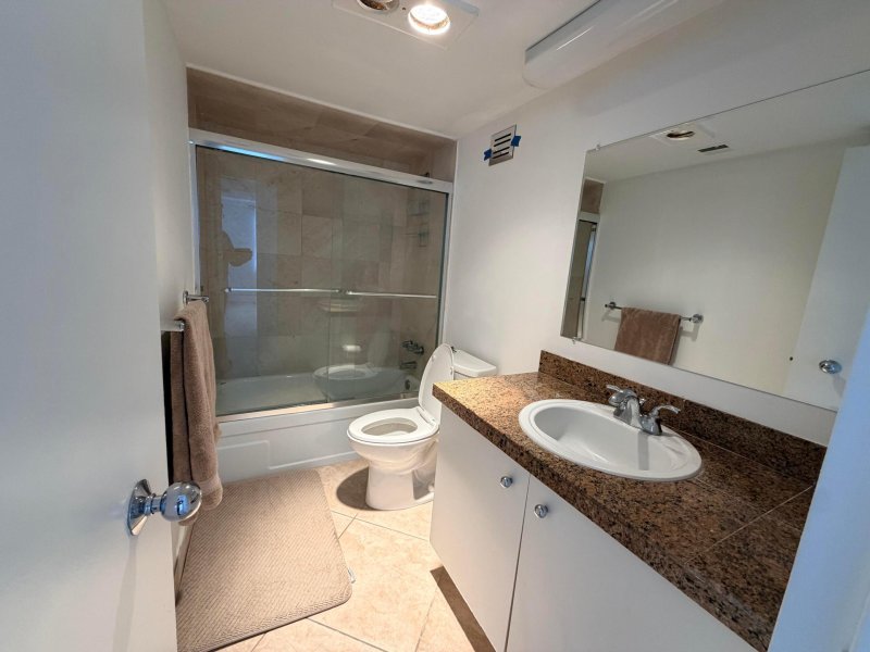 Apartment for rent at Carlisle On The Ocean 913