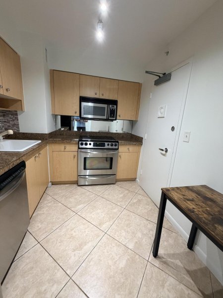 Apartment for rent at Carlisle On The Ocean 913