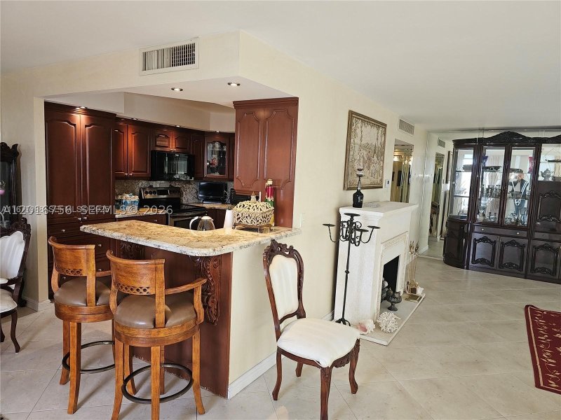 Apartment for rent at Avant Garde PH1