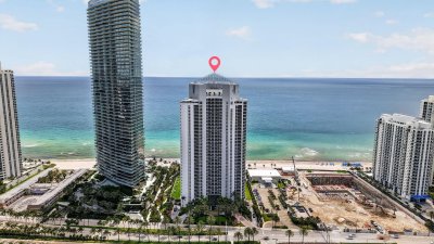 Ocean Three Apt #2303
