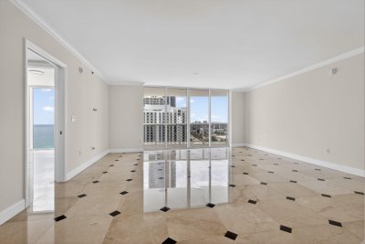 Aluguel de apartamento no Ocean Three 2303