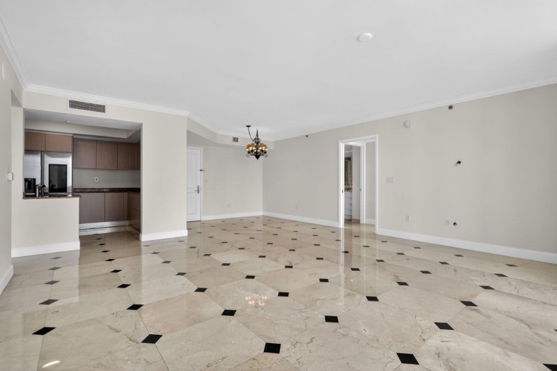 Apartment for rent at Ocean Three 2303