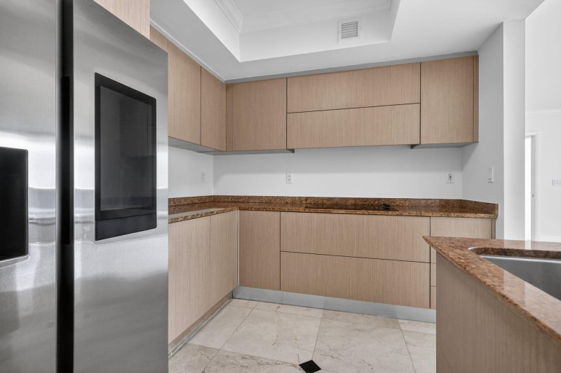Apartment for rent at Ocean Three 2303