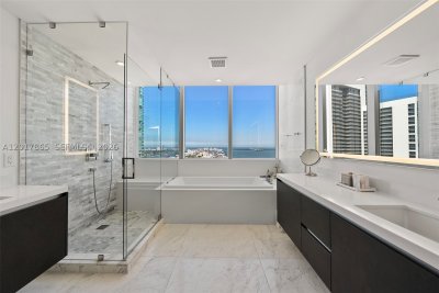 Comprar apartamento en Paramount Miami WorldCenter 3711