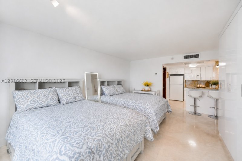 Condo for sale at Aventura Beach Club 609