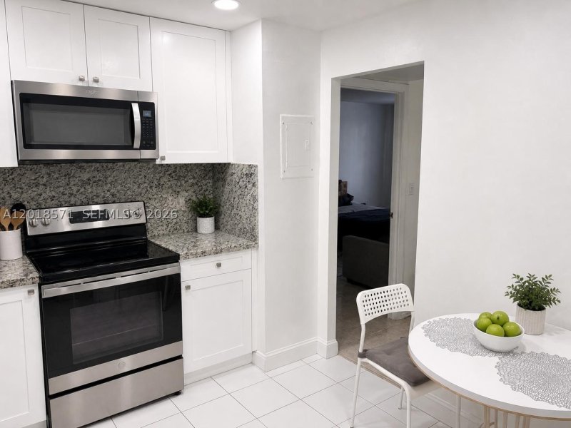 Apartment for rent at Plaza Towers North 805