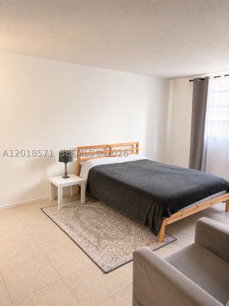 Apartment for rent at Plaza Towers North 805