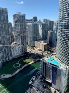 Comprar apartamento en Met 1 T-3701