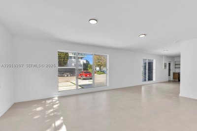 Alquiler de apartamento en Porto Bay 1