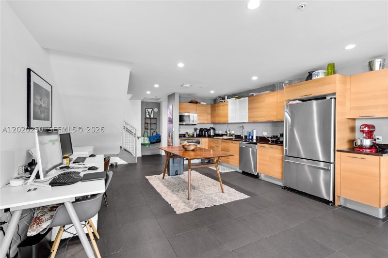 Comprar apartamento en Midtown Miami 4 M0513
