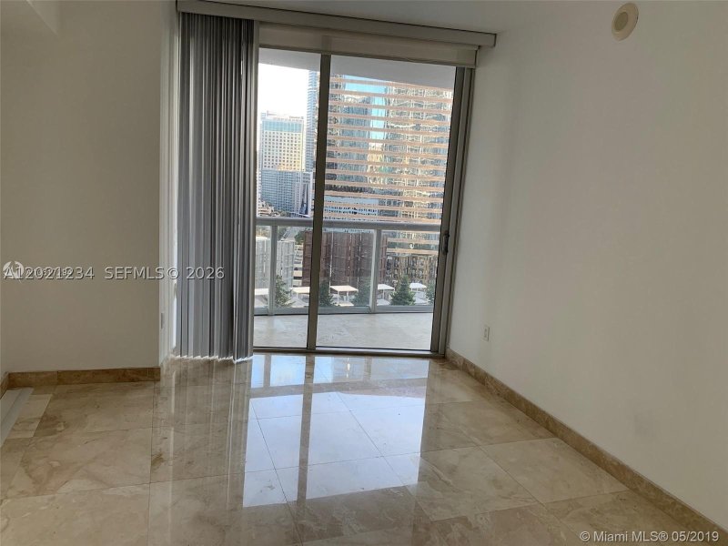 Apartment for rent at Icon Brickell Tower I 1813