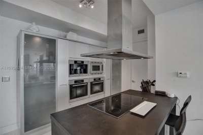 Aluguel de apartamento no Trump Royale 4108