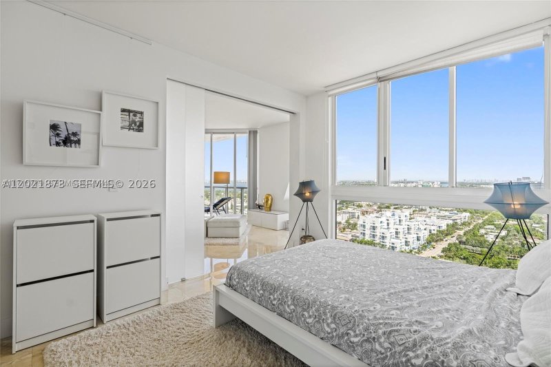 Comprar apartamento en St Tropez Ocean PH-D