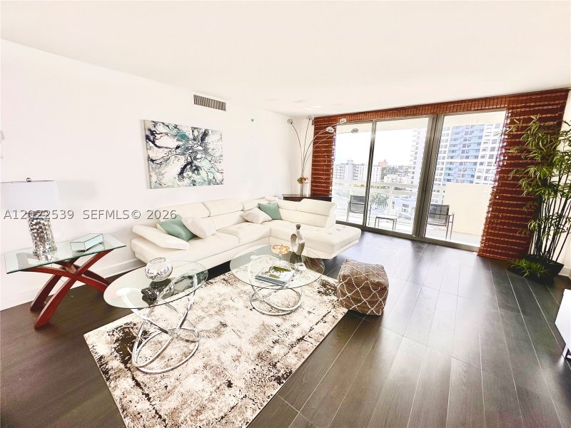 Apartment for rent at Flamingo 1114S