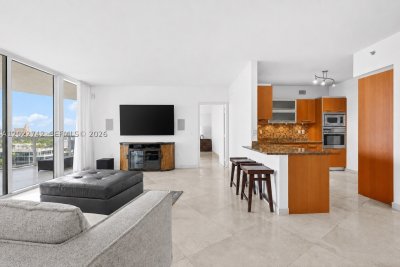 Murano Grande Apt #907