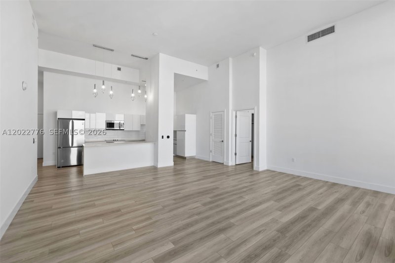 Apartment for rent at Mondrian Hallandale PH2703