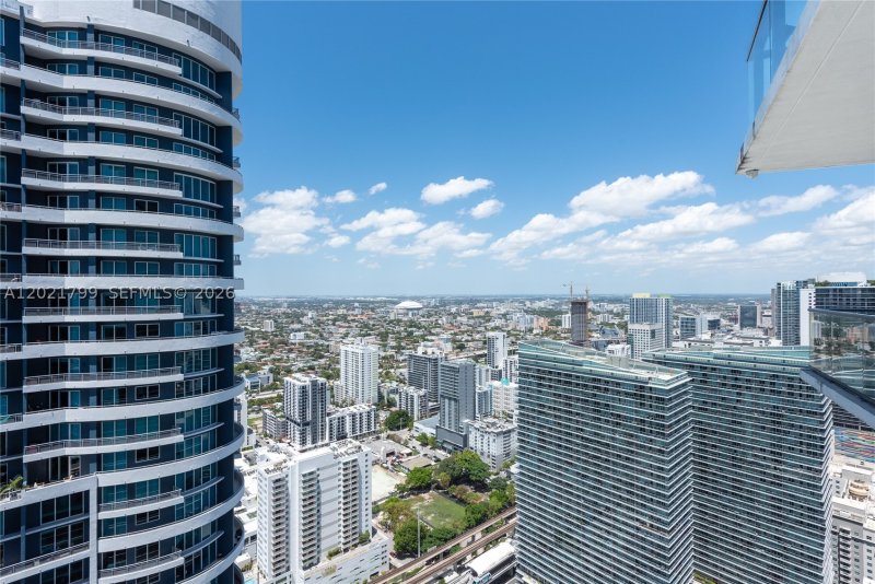 Condo for sale at Dua Miami - SLS Brickell Condo 4709