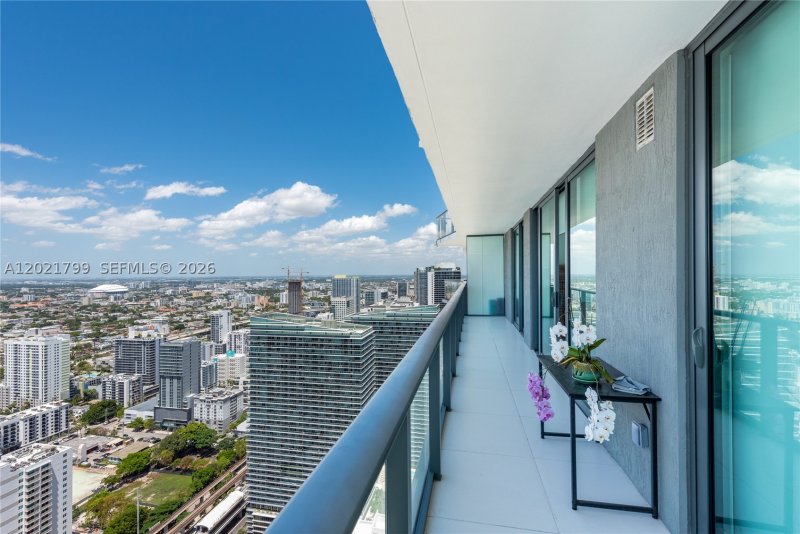 Condo for sale at Dua Miami - SLS Brickell Condo 4709