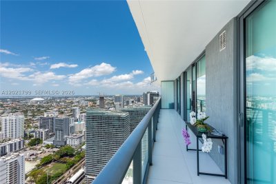 Comprar apartamento en Dua Miami - SLS Brickell Condo 4709