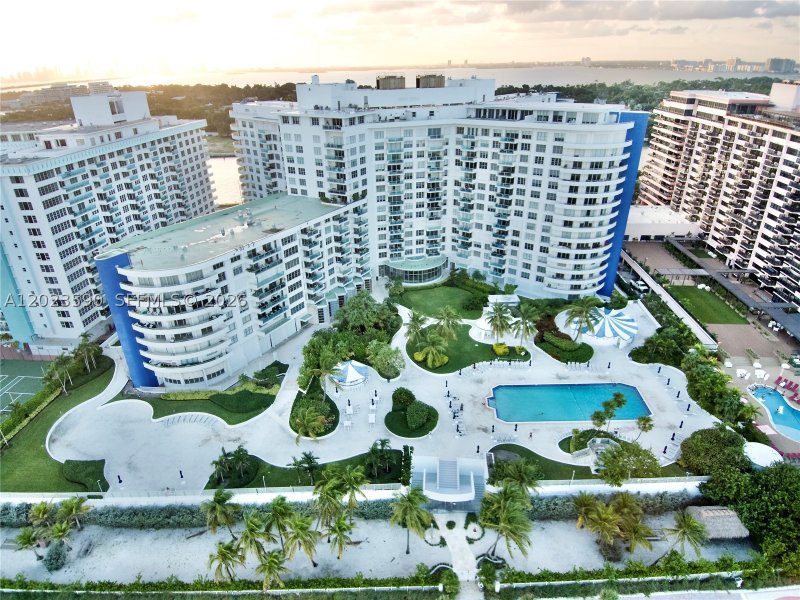 Apartment for rent at Seacoast 5151 428
