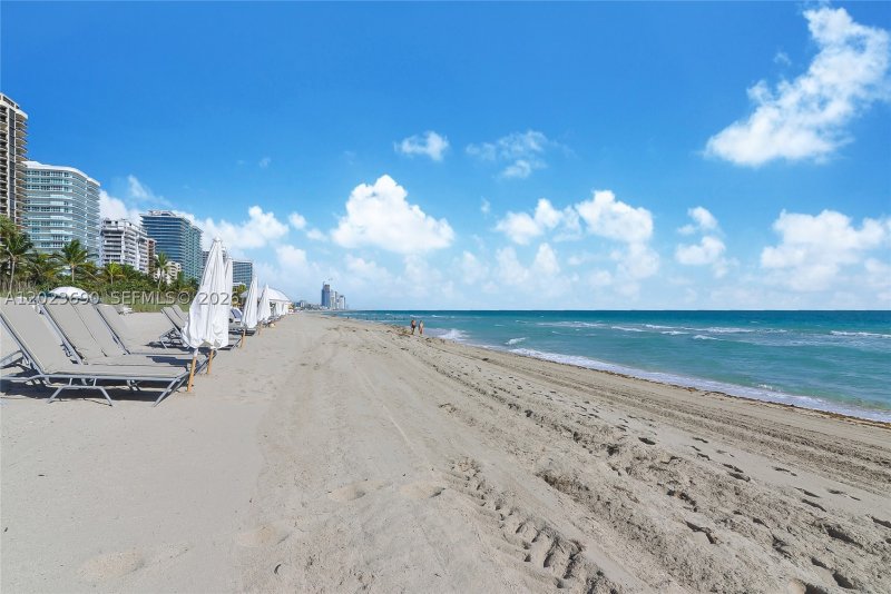 Apartment for rent at Balmoral Condo 11M