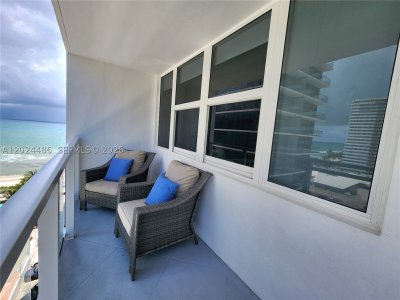 Aluguel de apartamento no Parker Plaza Estates 923