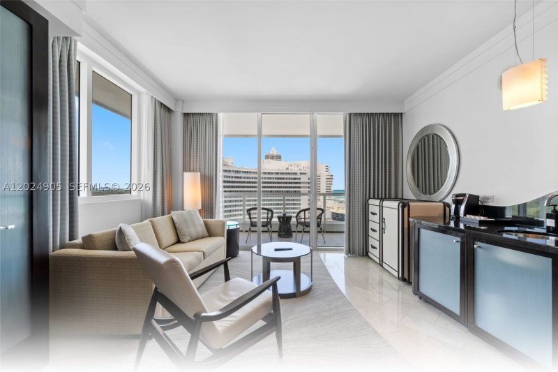 Comprar apartamento en Fontainebleau III 1001