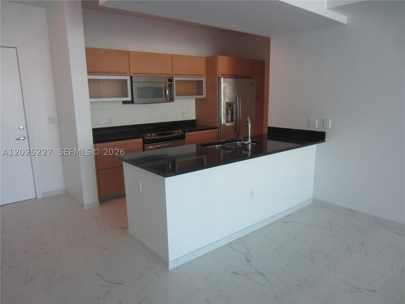 Apartment for rent at The Plaza Tower II 3401