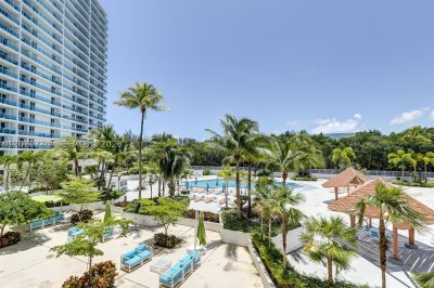 Aluguel de apartamento no Arlen House 208