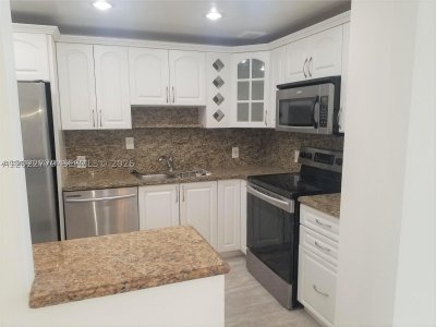 Aluguel de apartamento no Arlen House 208