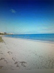 Comprar apartamento en Towers of Key Biscayne B506