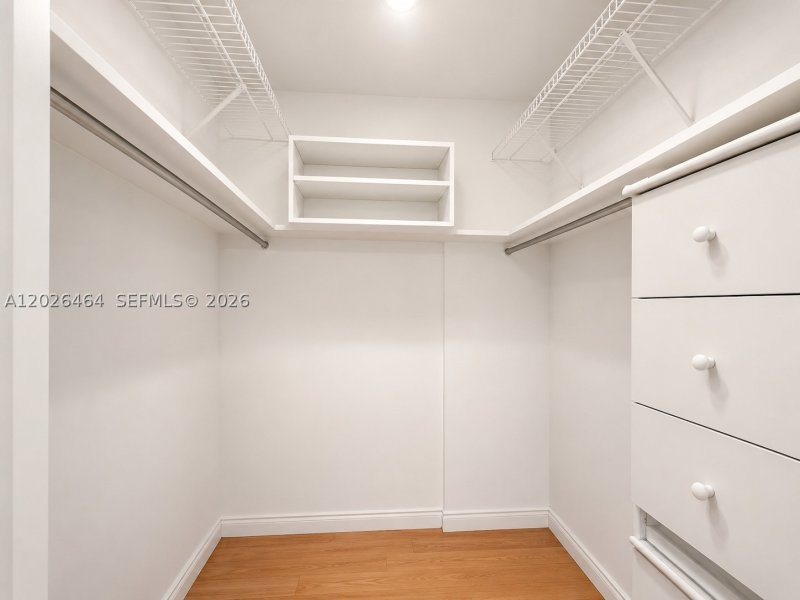 Comprar apartamento en Carriage House Miami Beach 1022