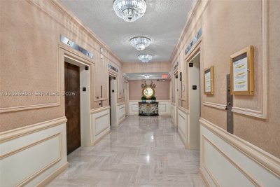 Comprar apartamento en Olympus Condo 1717