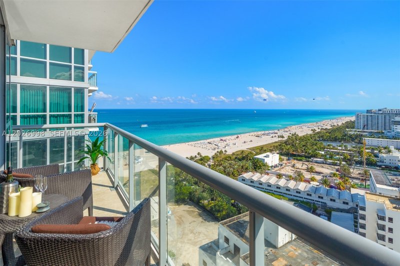 Apartment for rent at Setai 2404