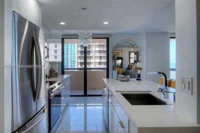 Aluguel de apartamento no Club Atlantis 1400