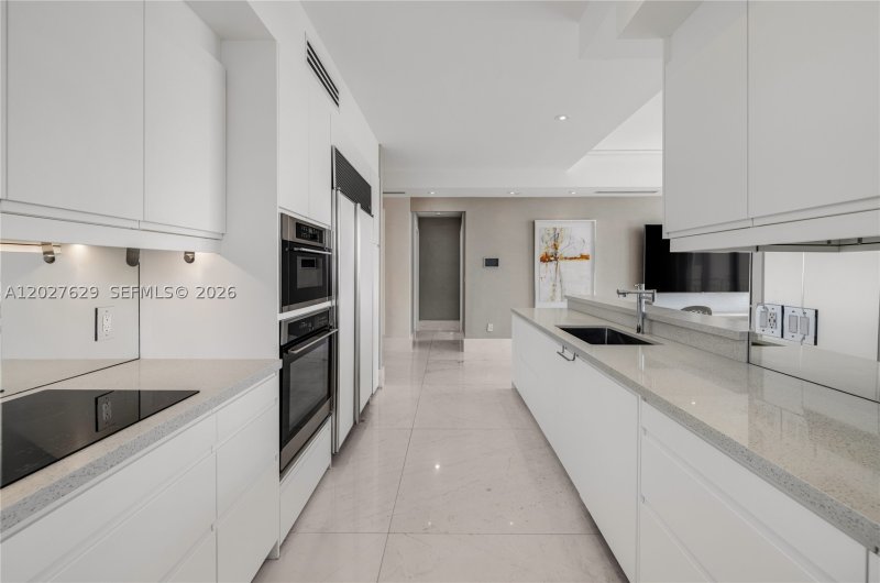 Comprar apartamento en Ocean Tower One PH-8