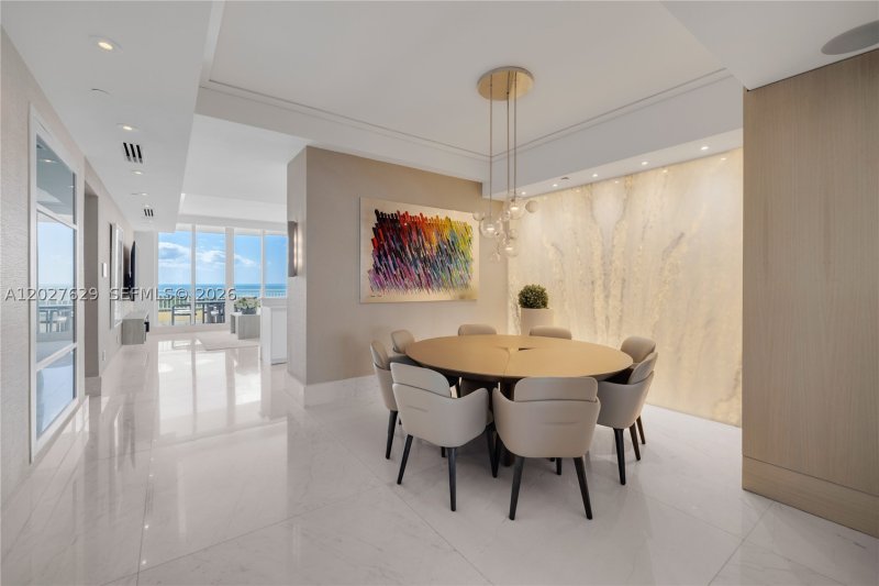 Comprar apartamento en Ocean Tower One PH-8