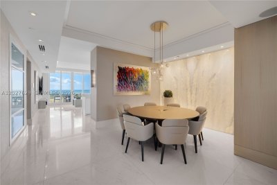 Comprar apartamento no Ocean Tower One PH-8