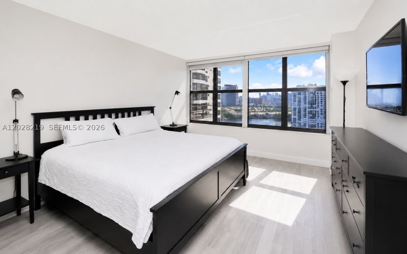 Condo for sale at Olympus Condo 1815