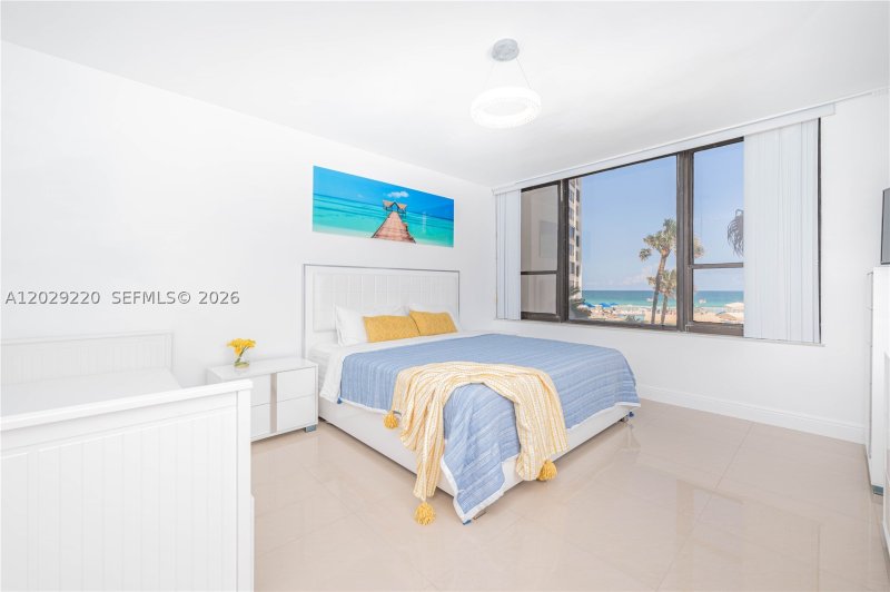 Apartment for rent at Alexander Towers 221