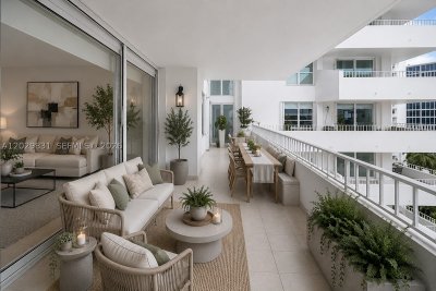 Commodore Club South Apt #911