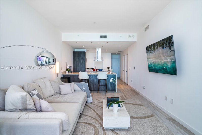 Condo for sale at Gran Paraiso 1603