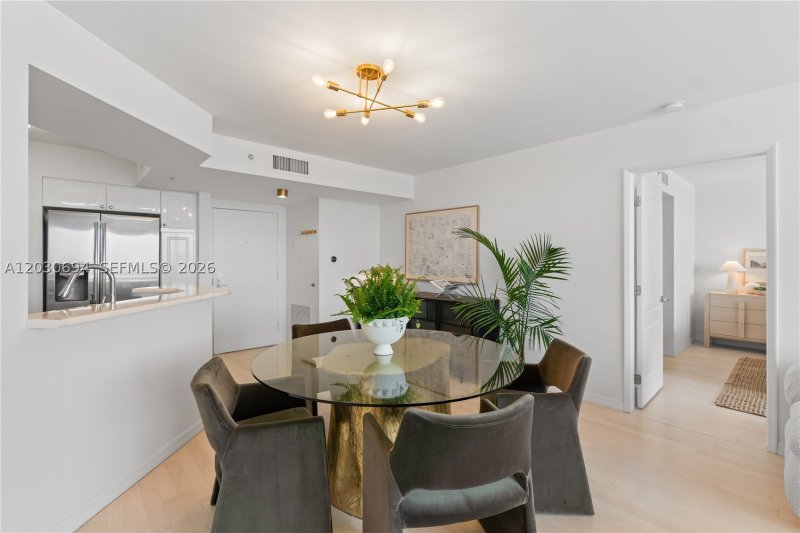 Comprar apartamento no Sunset Harbour South 1003