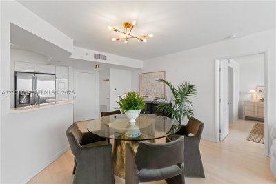 Comprar apartamento no Sunset Harbour South 1003
