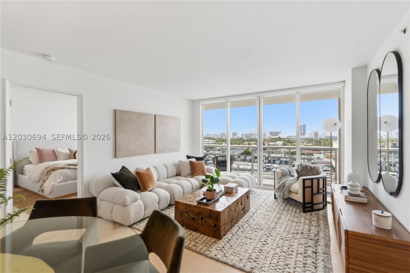 Comprar apartamento no Sunset Harbour South 1003