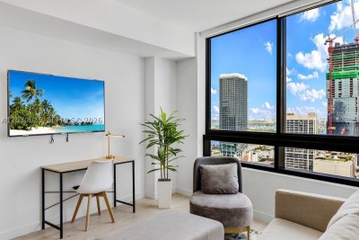 Comprar apartamento no District 225 3507
