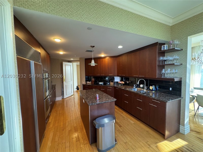 Comprar apartamento en Bellini Bal Harbour 503